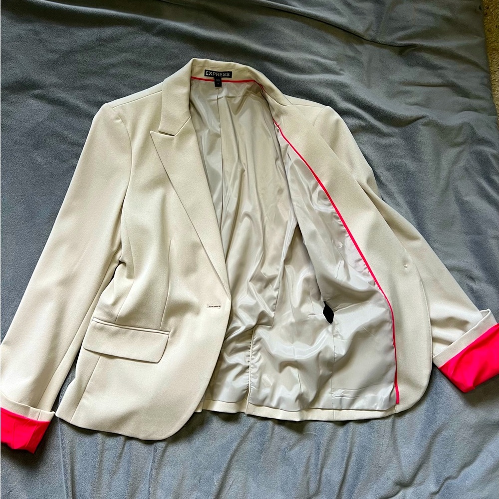 Express Tan Blazer - Picture 4 of 5